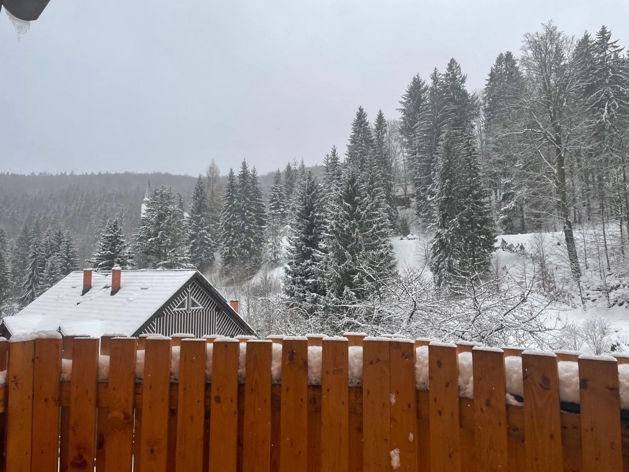 Apartmany Svaty Mikulas Janske Lazne Exterior foto