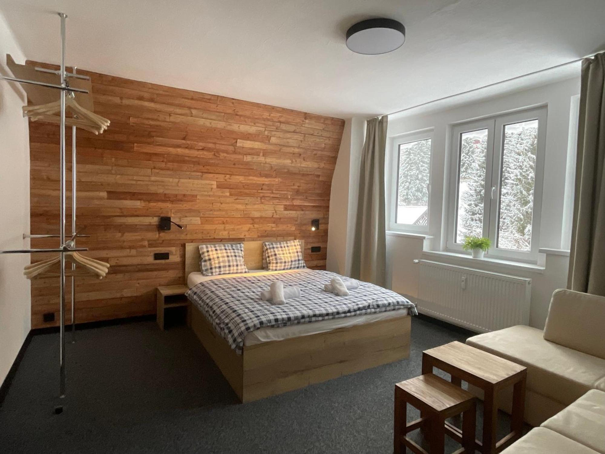 Apartmany Svaty Mikulas Janske Lazne Exterior foto