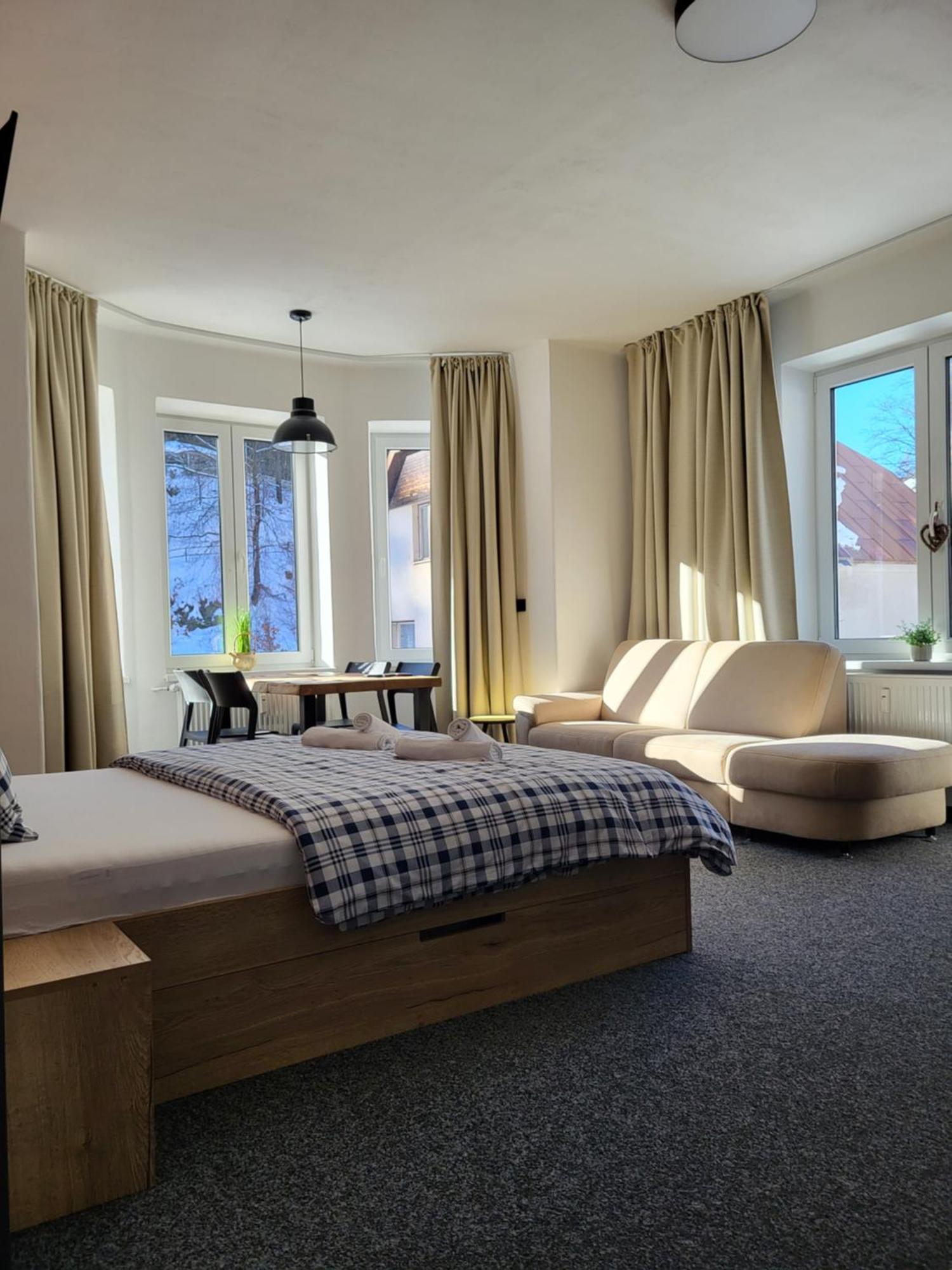 Apartmany Svaty Mikulas Janske Lazne Exterior foto